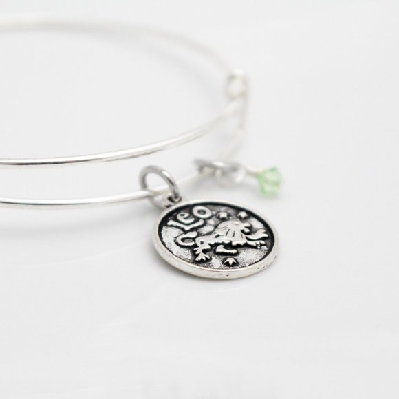 August Leo Adjustable Charm Bangle - Handmade Zodiac Bracelet - Picture 6 of 12